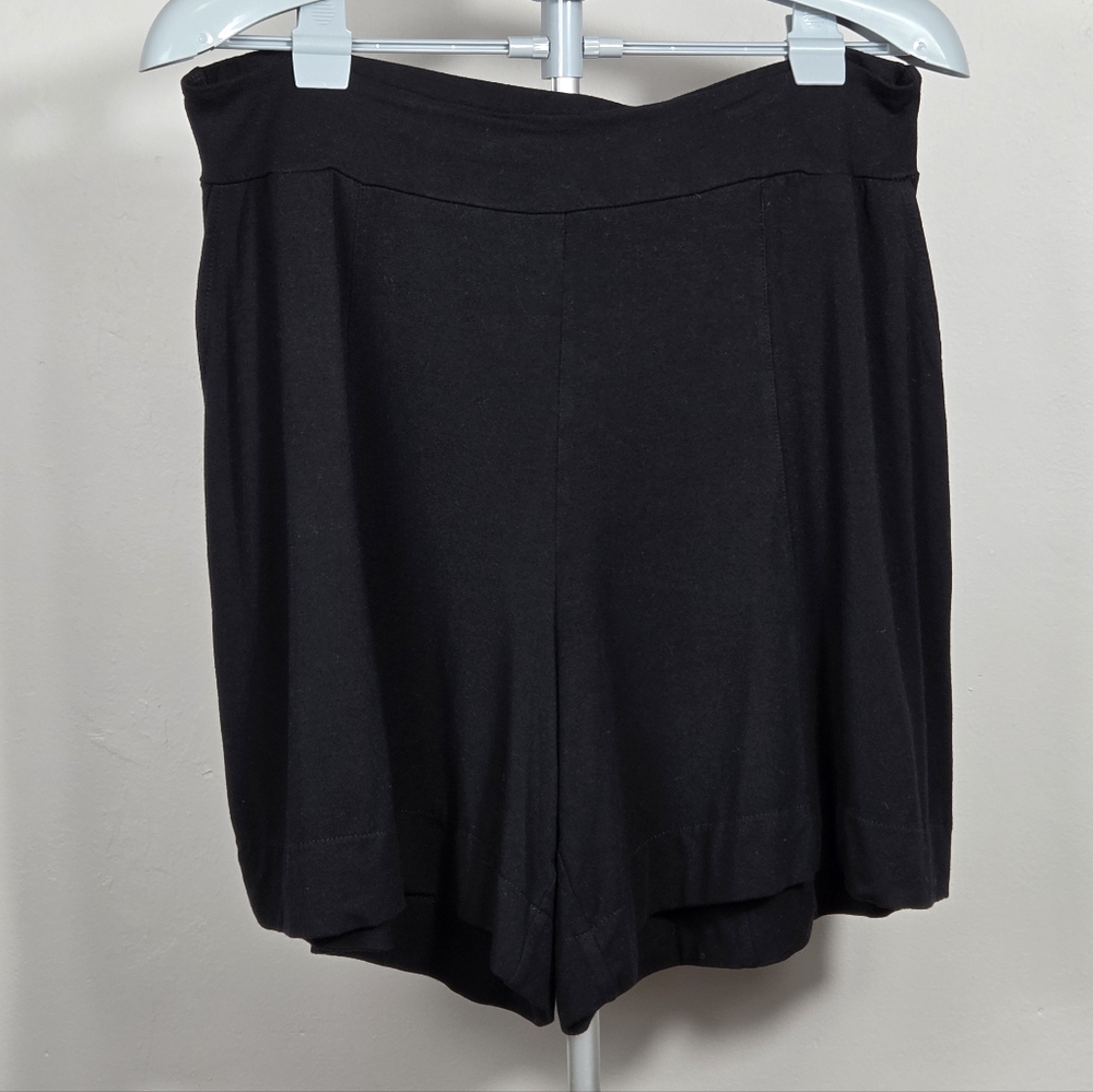 Encircled The Dressy Short Size XXL